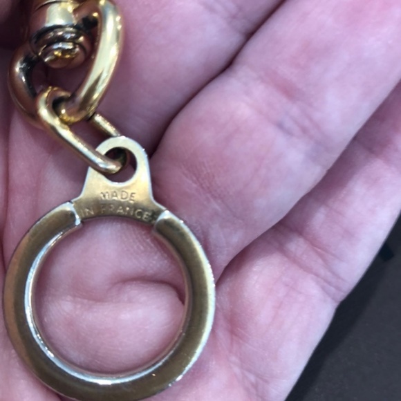 SOLD. Louis Vuitton strap extender - Picture 6 of 8